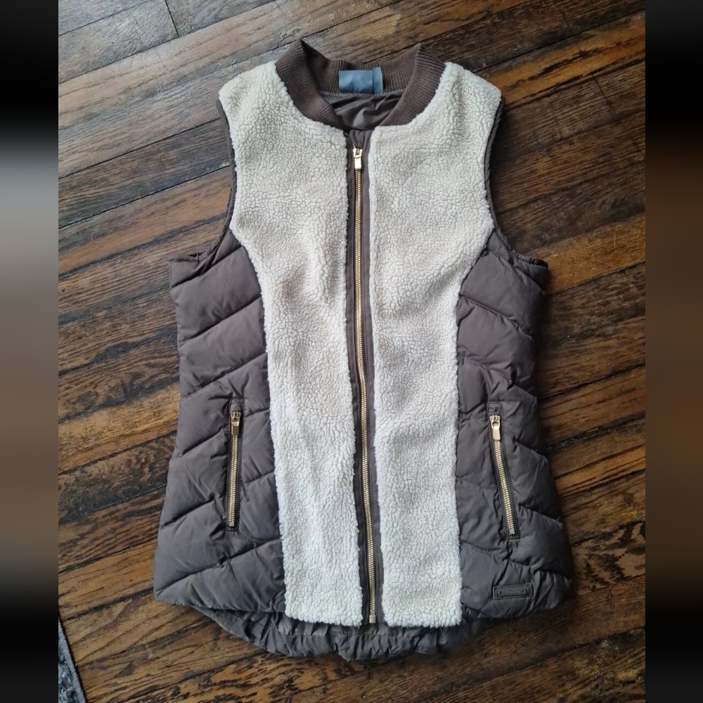 Women's Brown and Cream Sleeveless Jacket